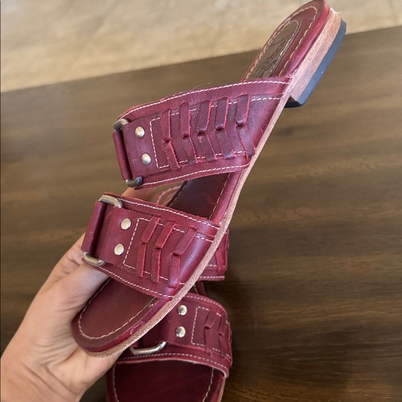 Freebird Sage Sandals Red Size 9 - Picture 13 of 14